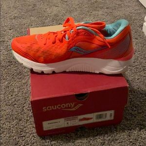 Saucony kinvara 5 size 8